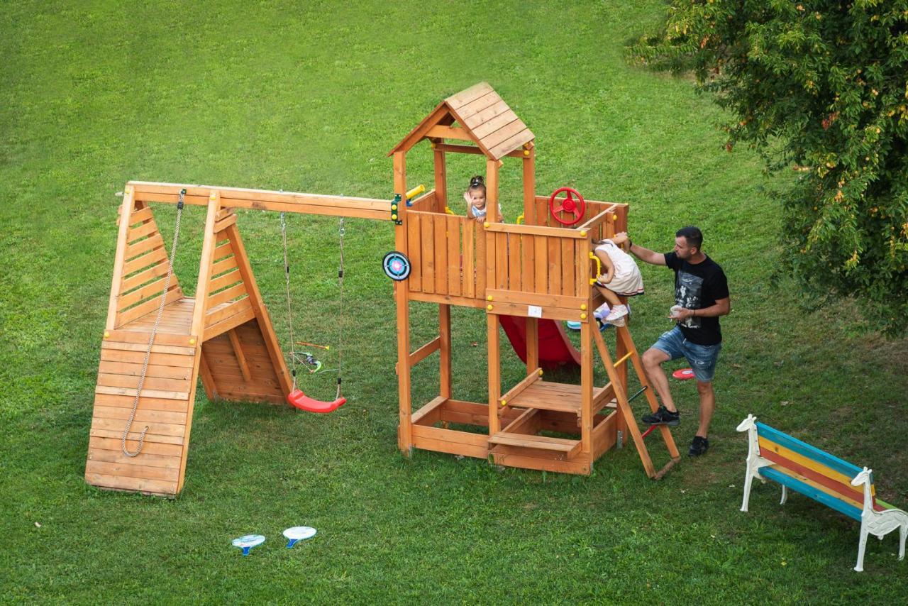 Villa Pino Velingrad Buitenkant foto