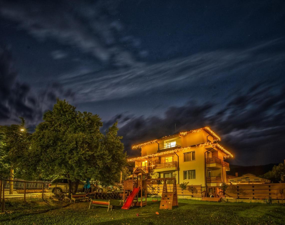 Villa Pino Velingrad Buitenkant foto